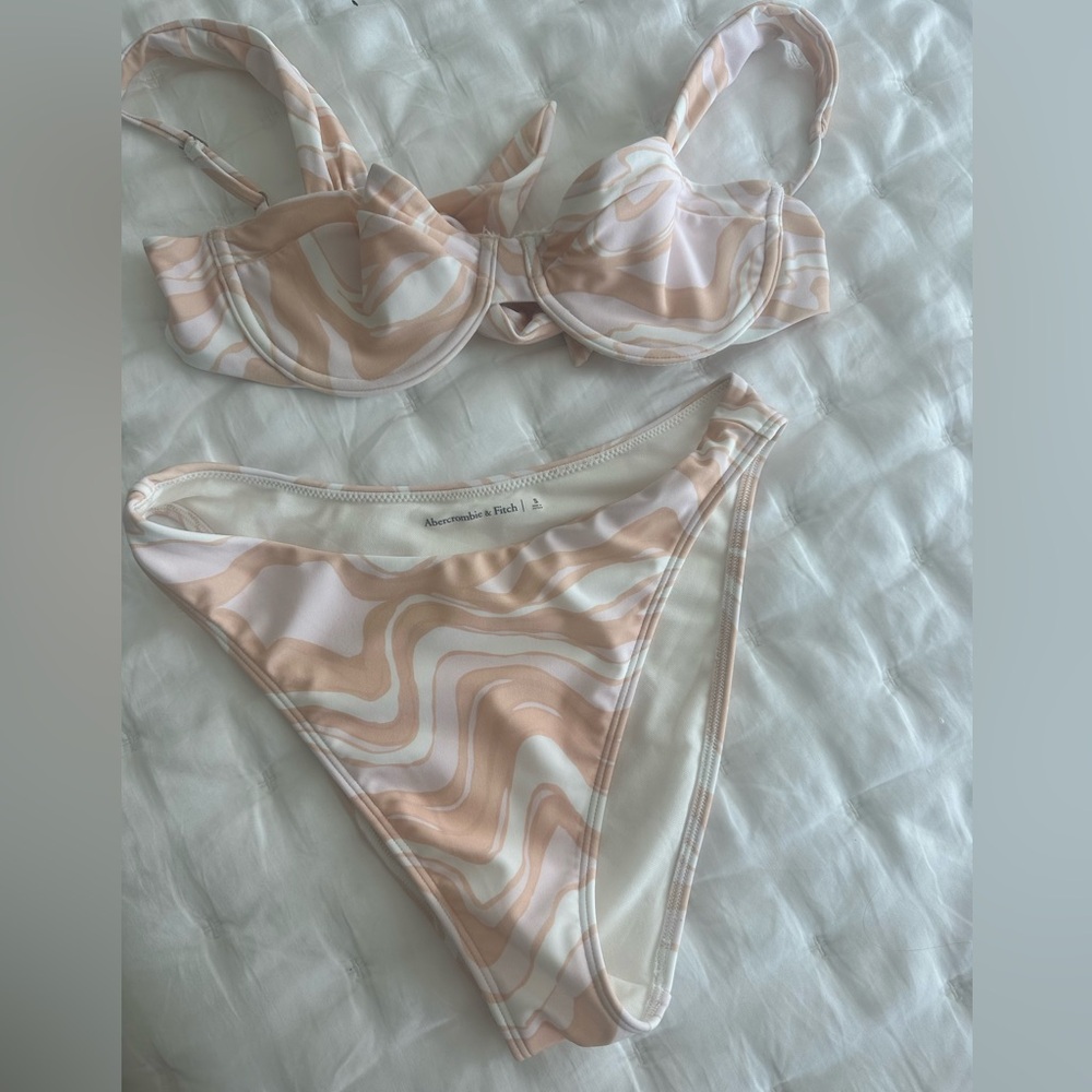 Abercrombie & Fitch Wave Pattern Bikini Set